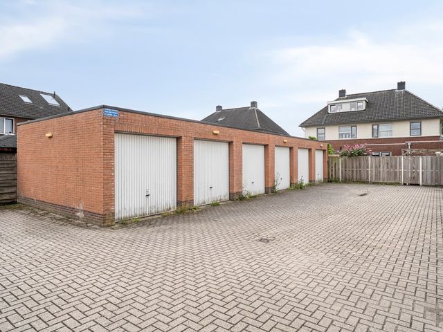 Van Oijstraat 26, Hardenberg
