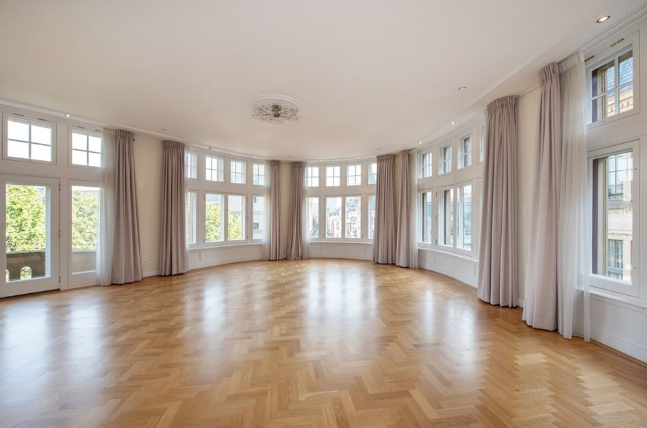 Hofweg 27