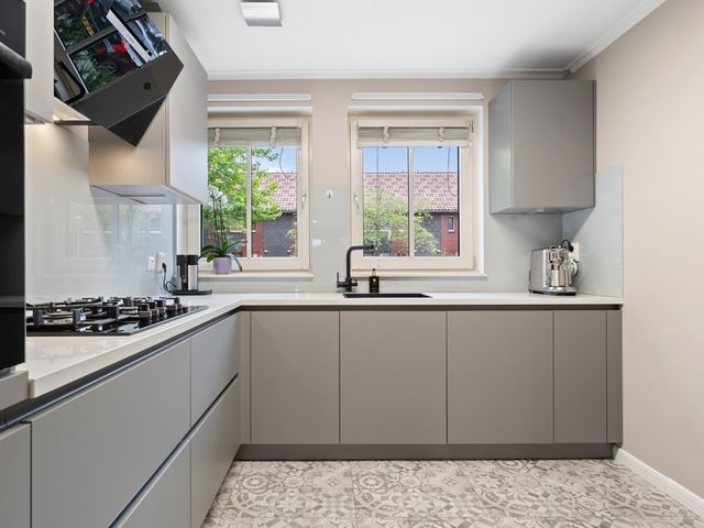 Siciliano 22, Nieuw-Vennep