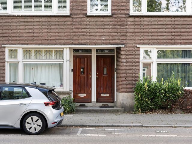 Honingerdijk 17A 02, Rotterdam