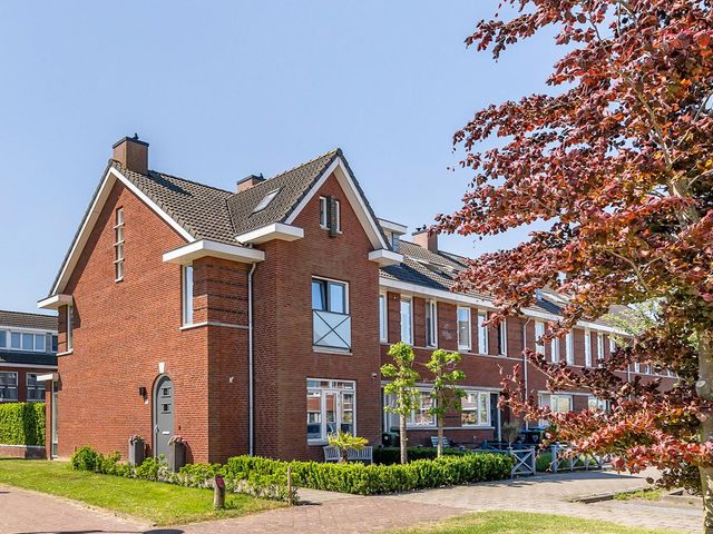 Den Otterleede 22, Barendrecht