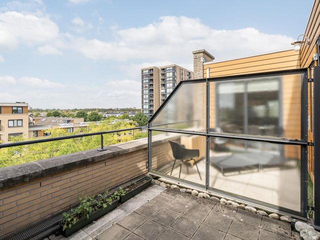 Avenue Carré 216, Barendrecht
