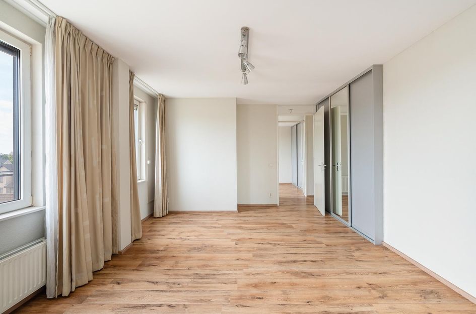 Avenue Carré 216