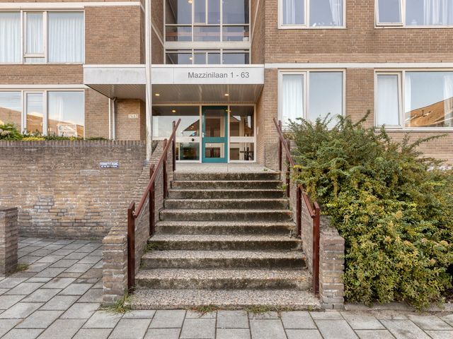 Mazzinilaan 51, Middelburg