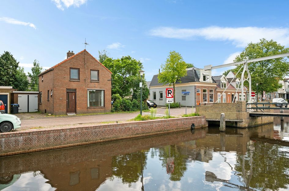 Kerkewal 30
