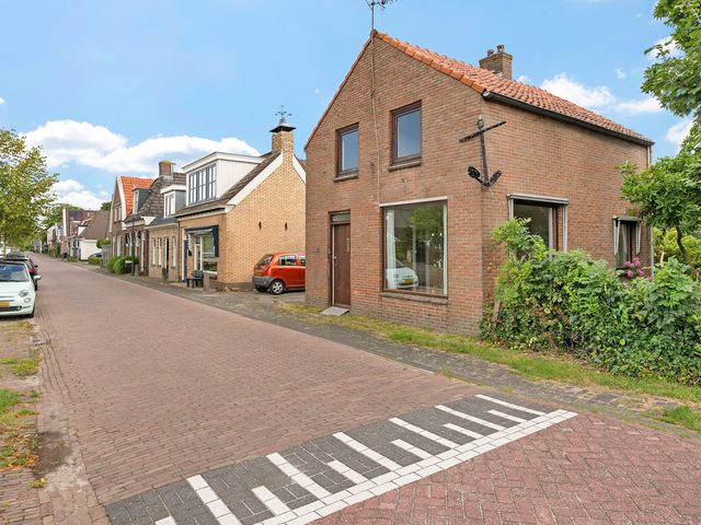 Kerkewal 30, Gorredijk