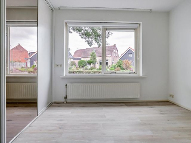 Akker 1, Oosterland
