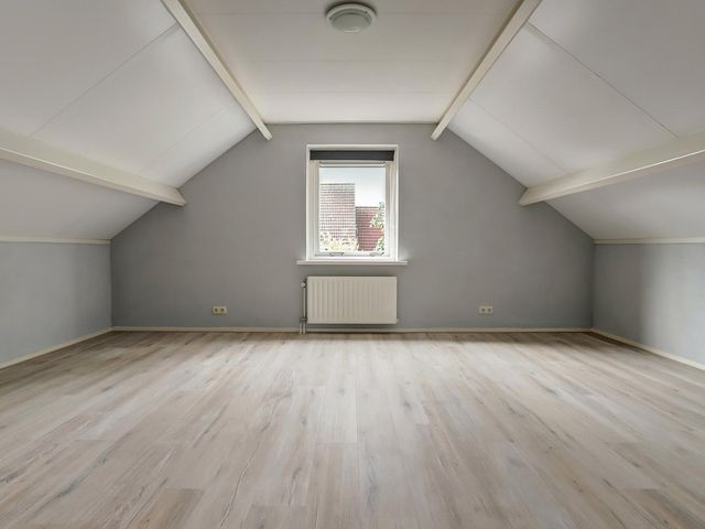 Akker 1, Oosterland
