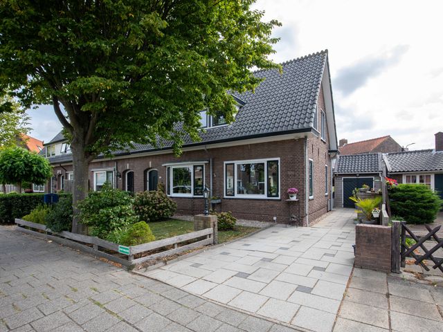 Sportlaan 10, Aalsmeer