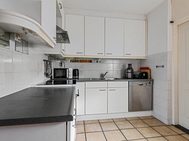 Maanzaaderf 12, Diemen
