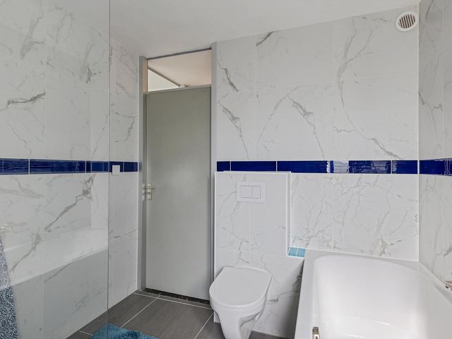 Maanzaaderf 12, Diemen