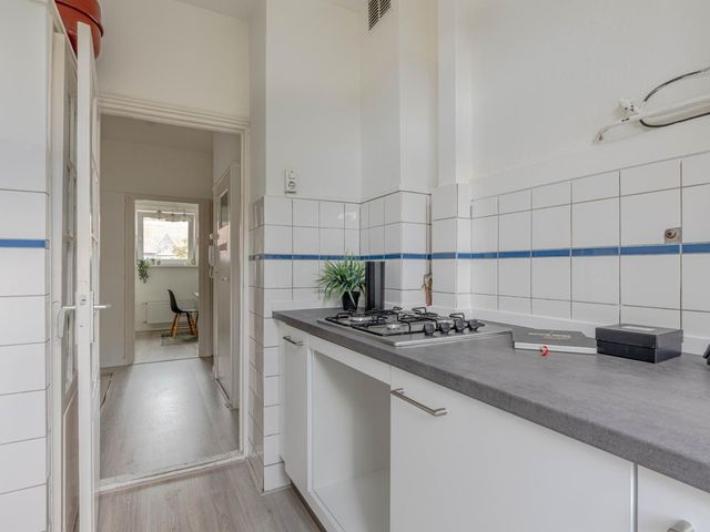 Dorpsweg 152B, Rotterdam