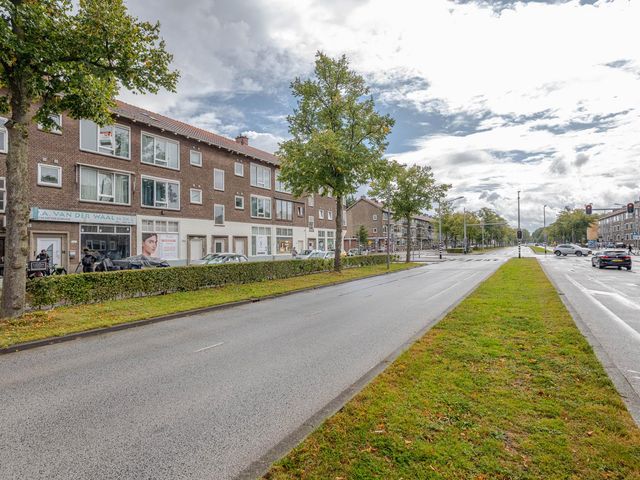 Dorpsweg 152B, Rotterdam
