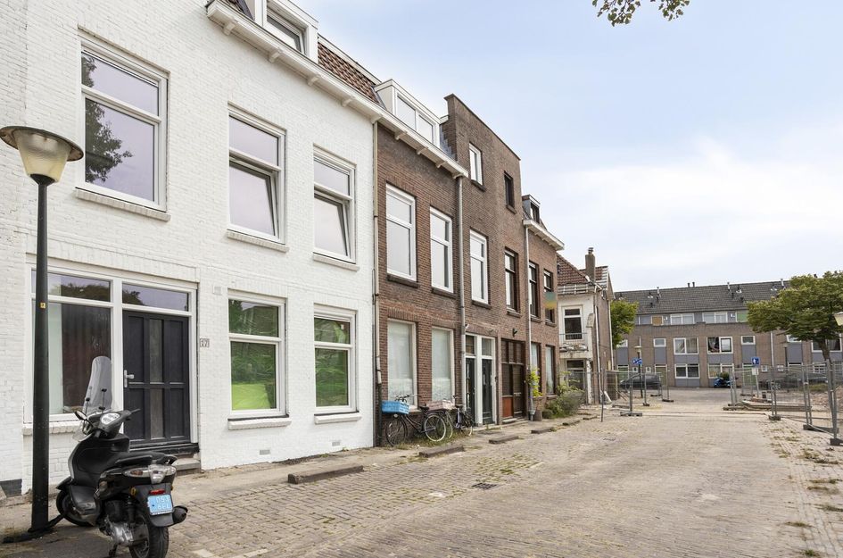 Willem Barendszoonstraat 21