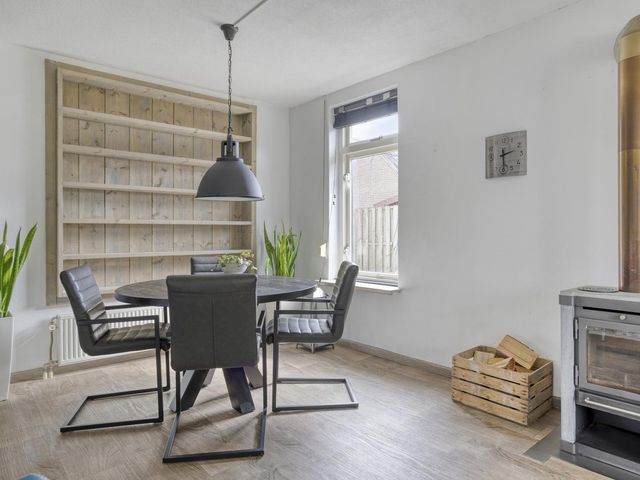 Oud Heiligeweg 10, Oosterland