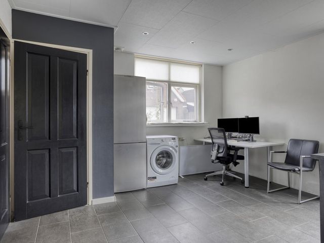 Oud Heiligeweg 10, Oosterland