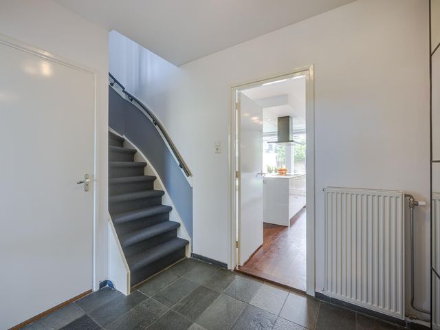 Sweelinckhof 8, Voorschoten
