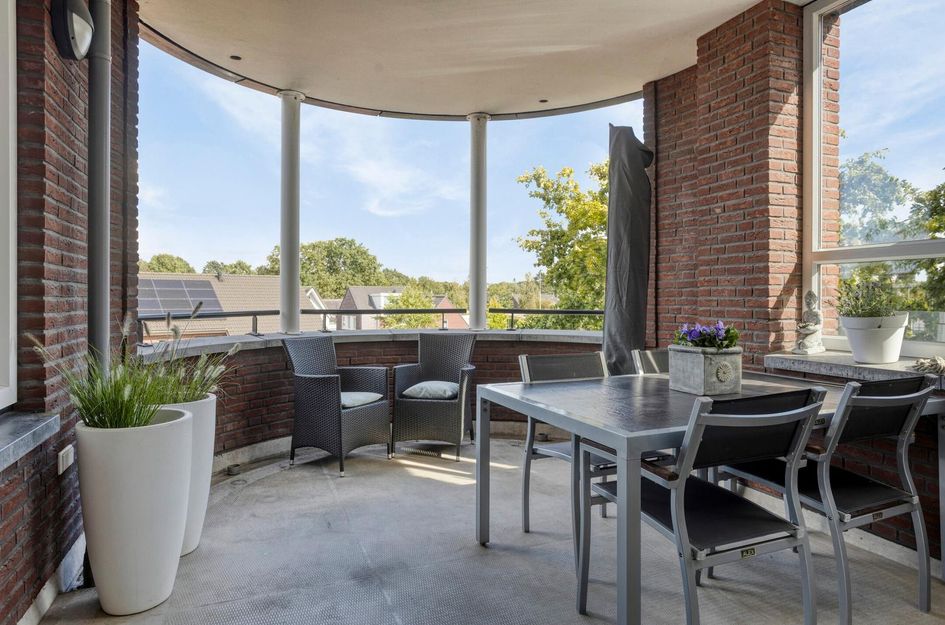 Tamboer 48