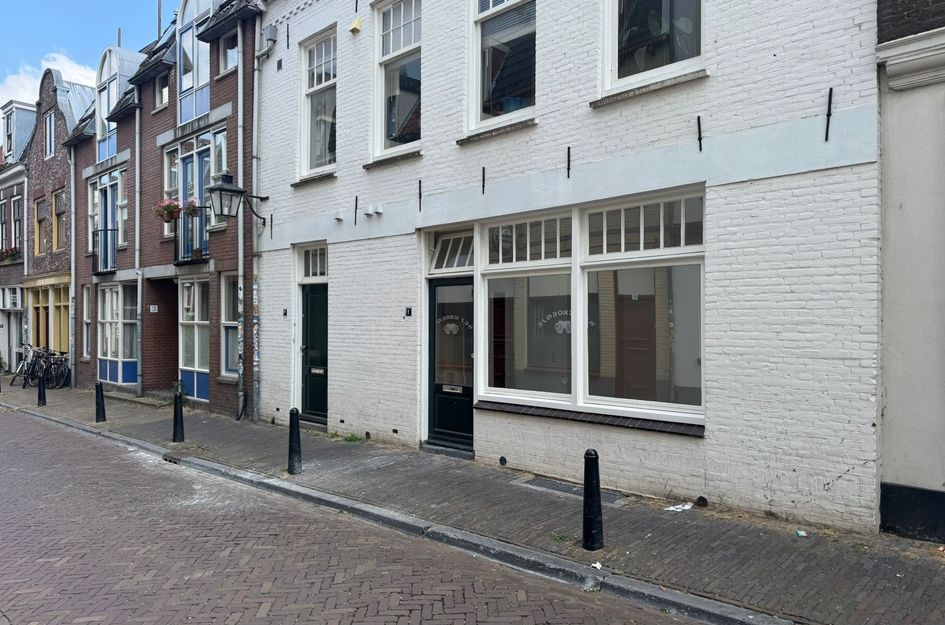 Jacobijnenstraat 1