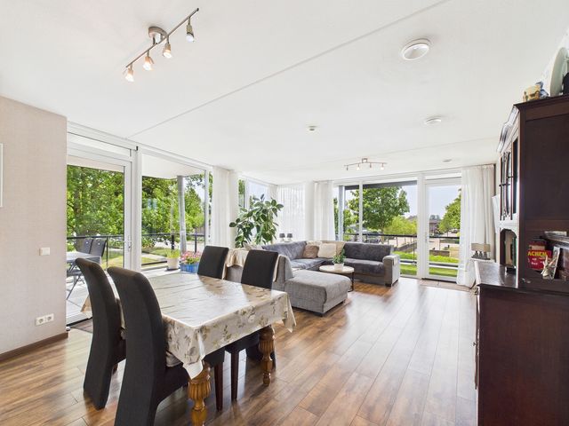 Alberdingk Thijmstraat 45, Terneuzen