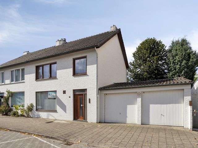 Dokter van Kleefstraat 8, Maastricht