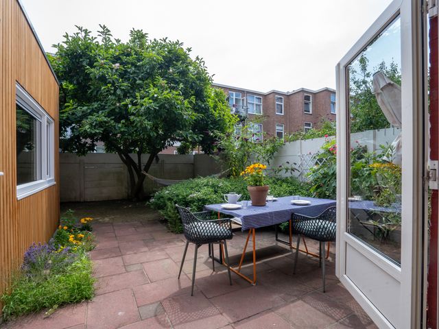 Rhododendronstraat 60, Den Haag
