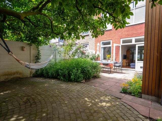Rhododendronstraat 60, Den Haag