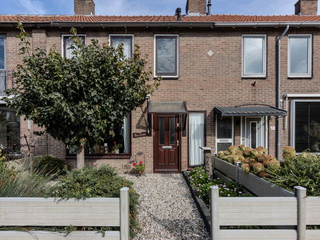 P. Groenenboomstraat 12, Rhoon