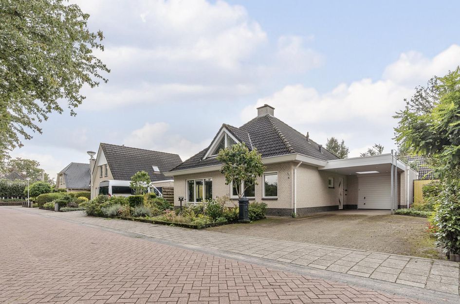 Roggeakker 4