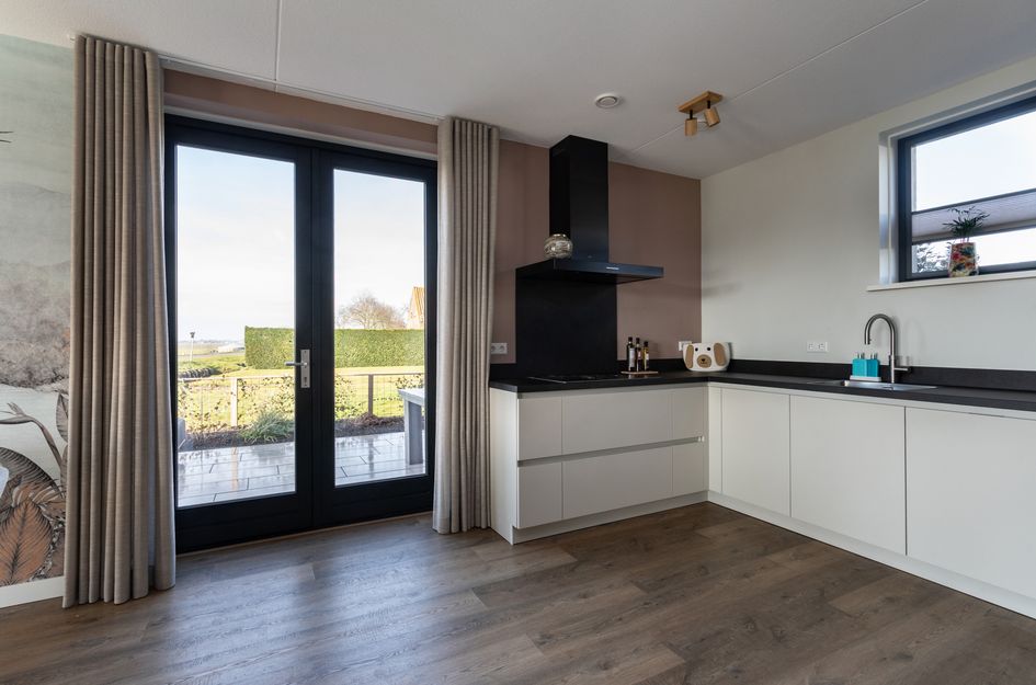 Bilderdam 39A