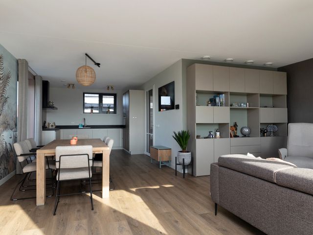 Bilderdam 39A, Leimuiden