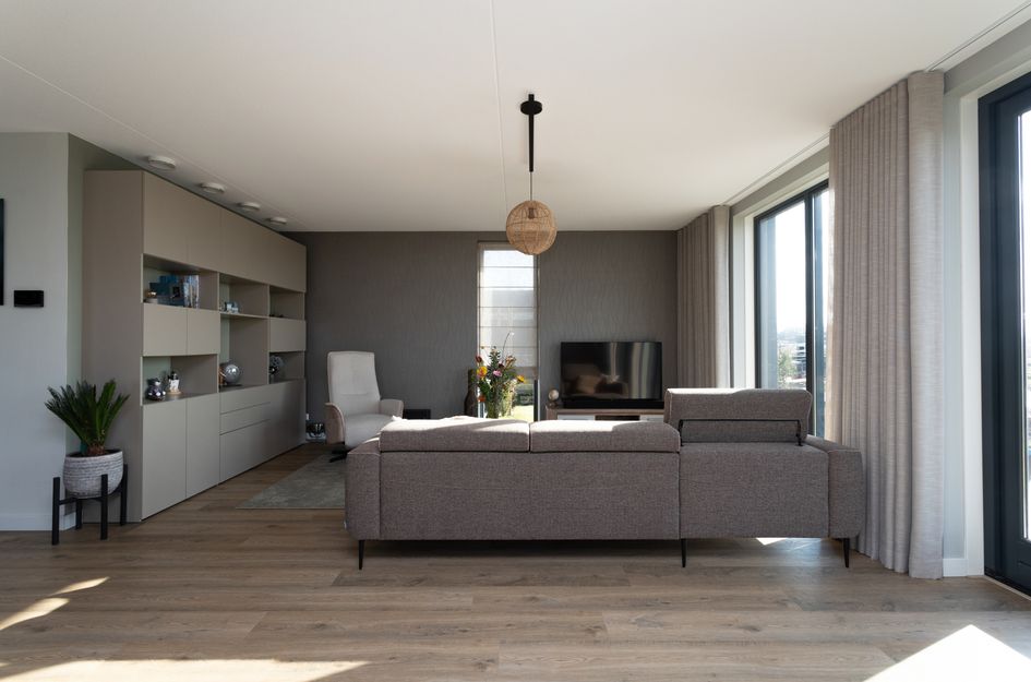 Bilderdam 39A