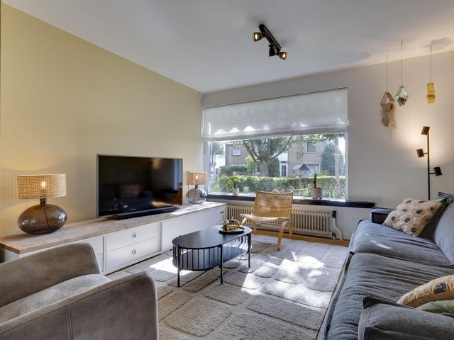 Einthovenstraat 5, Geleen