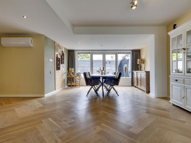 Einthovenstraat 5, Geleen