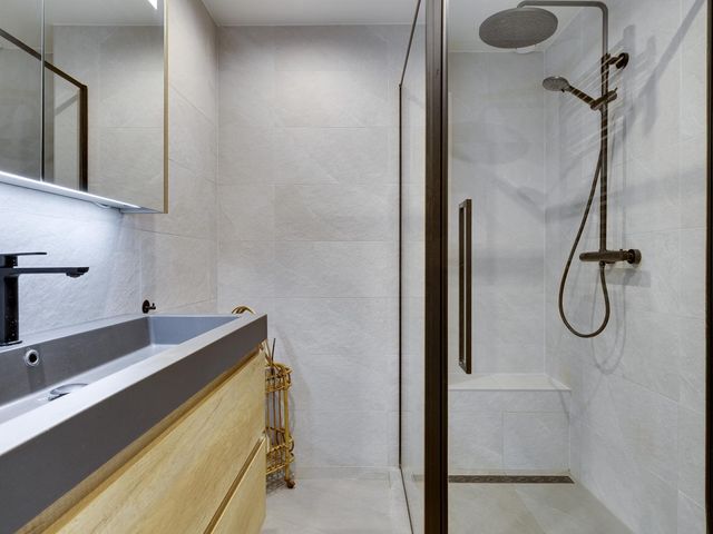 Einthovenstraat 5, Geleen