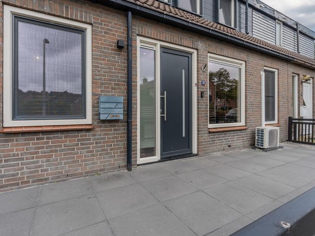 van Leeuwenhoekstraat 28, Hoogeveen