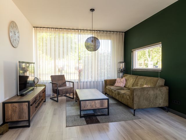 Almweg 5, Rijswijk (Nb)