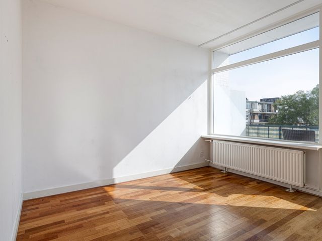 Bevrijdingsplein 15, Leiden