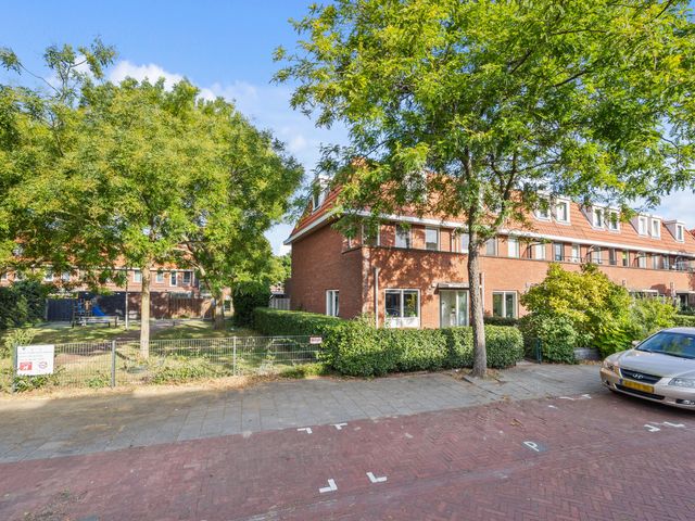 Zandberglaan 26, Den Haag