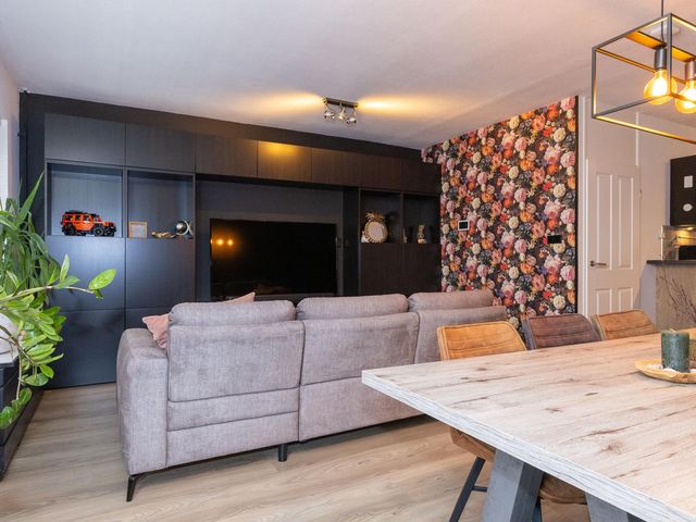 Boogschutter 24, Hoorn