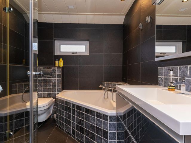 Boogschutter 24, Hoorn