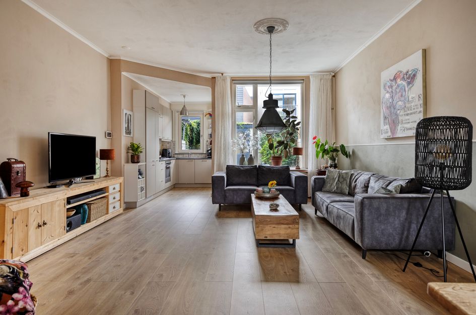 Nieuwe Maasstraat 48