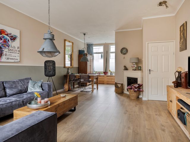 Nieuwe Maasstraat 48, Schiedam