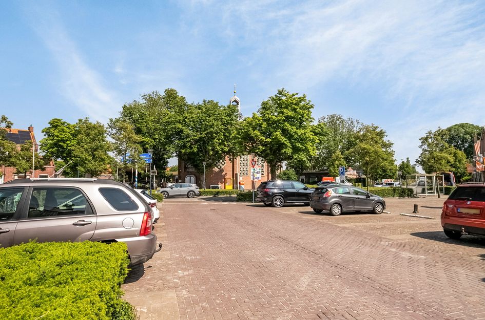 Dorpsplein 10