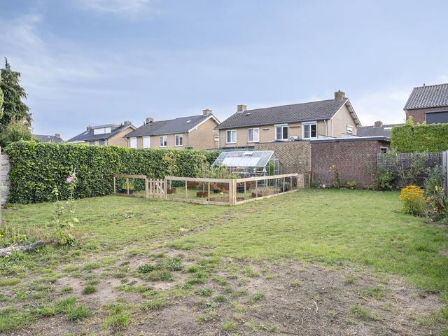 Luipertstraat 19, Moorveld