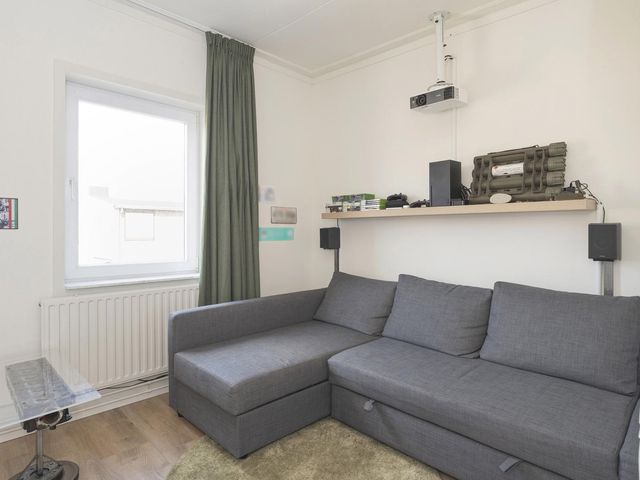Luipertstraat 19, Moorveld