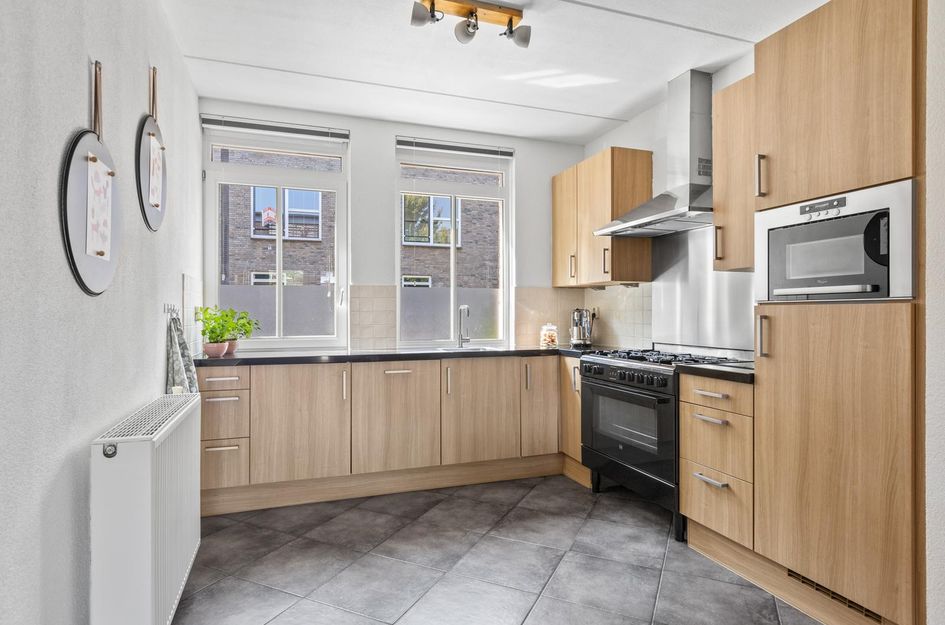 Scharwoudestraat 6