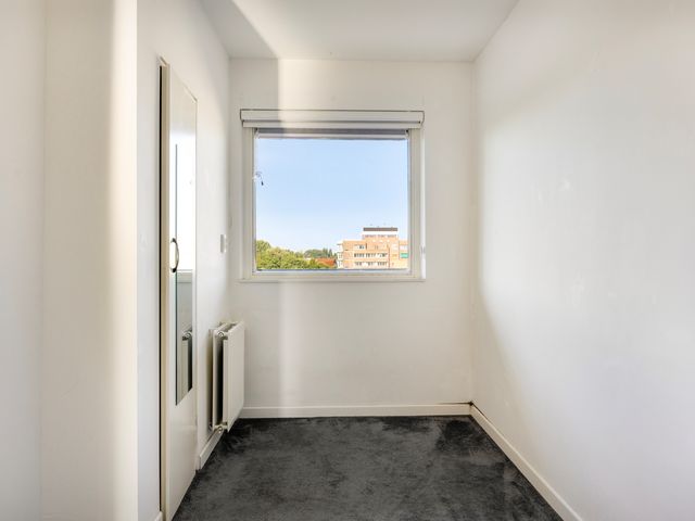 Amerbos 392, Amsterdam