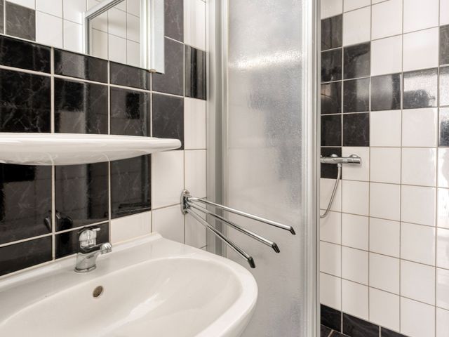 Amerbos 392, Amsterdam