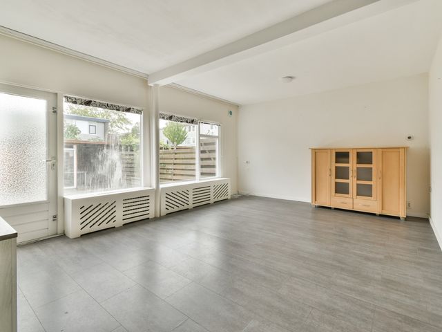 Klip 60, Lelystad